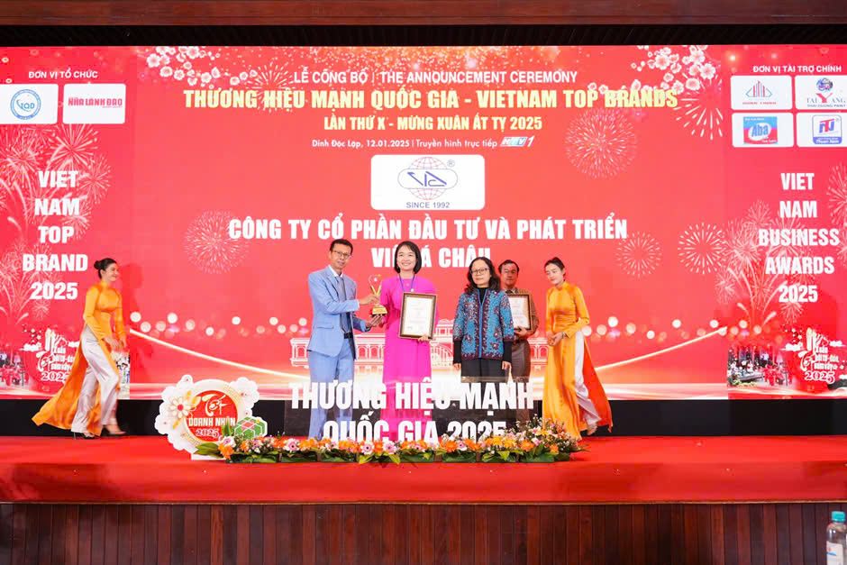 z6234334298459_e0cd7aadfd2528dc361836e0f83264a0